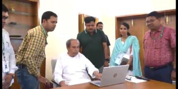 ‘ସ୍ୱ-ଗଣନା’ ପ୍ରକ୍ରିୟାରେ ଭାଗ ନେଲେ ବିରୋଧୀ ଦଳ ନେତା ନବୀନ ପଟ୍ଟନାୟକ