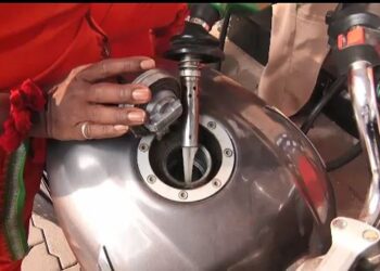 ଆଜିଠାରୁ ପେଟ୍ରୋଲ ପମ୍ପରେ E 20 ପେଟ୍ରୋଲ ବାଧ୍ୟତାମୂଳକ, ପେଟ୍ରୋଲ ନିର୍ଭରଶୀଳତା କମିବ