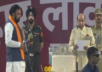 ଆଜିଠୁ ବିହାରରେ ସମ୍ରାଟ ଶାସନ, ପ୍ରଥମ ବିଜେପି ମୁଖ୍ୟମନ୍ତ୍ରୀ ଭାବେ ନେଲେ ଶପଥ