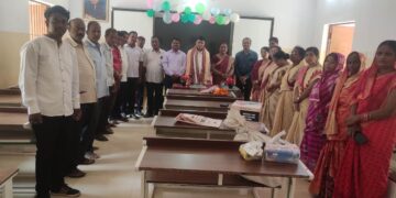 ଶାରଙ୍ଗଧରପୁର ନୋଡାଲ ଉଚ୍ଚ ବିଦ୍ୟାଳୟର ଭାରପ୍ରାପ୍ତ ପ୍ରଧାନଶିକ୍ଷକ ଶ୍ରୀ ବିଜୟ କୁମାର ବେହେରାଙ୍କ ଅବସର ଗ୍ରହଣ।