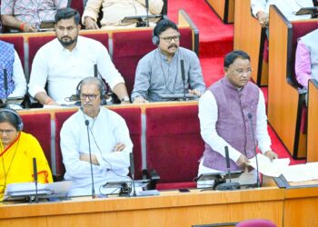 ଭାରତୀୟ ଗଣତନ୍ତ୍ରରେ ମହିଳାଙ୍କ ଯୋଗଦାନ ଉପରେ ଓଡ଼ିଶା ବିଧାନସଭାର ସ୍ୱତନ୍ତ୍ର ଅଧିବେଶନ ଅନୁଷ୍ଠିତ; ମହିଳା ସଶକ୍ତିକରଣ ପାଇଁ ଆହ୍ୱାନ କଲେ ମୁଖ୍ୟମନ୍ତ୍ରୀ