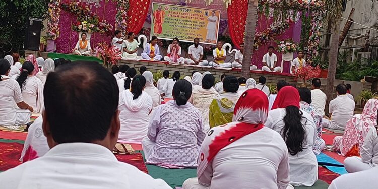 ପତଞ୍ଜଳି ପକ୍ଷରୁ ଅନ୍ତଃରାଷ୍ଟ୍ରୀୟ ଯୋଗ ଦିବସ ନିମନ୍ତେ ପ୍ରସ୍ତୁତି