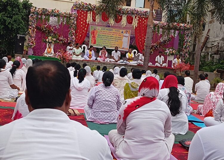 ପତଞ୍ଜଳି ପକ୍ଷରୁ ଅନ୍ତଃରାଷ୍ଟ୍ରୀୟ ଯୋଗ ଦିବସ ନିମନ୍ତେ ପ୍ରସ୍ତୁତି