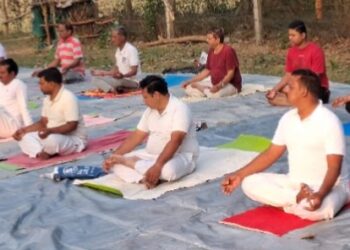 ପତଞ୍ଜଳି ପକ୍ଷରୁ ଖାଇବା ତେଲ ଓ ପେଟ୍ରୋଲ ବ୍ୟବହାର ହ୍ରାସ ପାଇଁ ସଂକଳ୍ପ ପାଠ