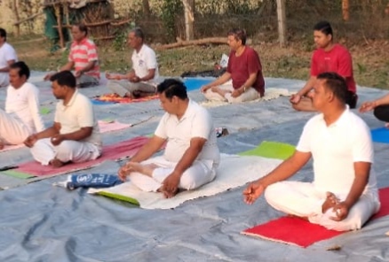 ପତଞ୍ଜଳି ପକ୍ଷରୁ ଖାଇବା ତେଲ ଓ ପେଟ୍ରୋଲ ବ୍ୟବହାର ହ୍ରାସ ପାଇଁ ସଂକଳ୍ପ ପାଠ