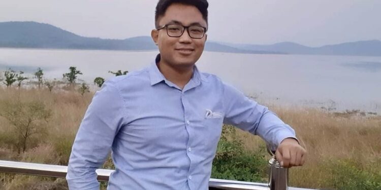 ପୁଣି ଚାକିରିରେ ଯୋଗ ଦେଲେ ଆଇଏଏସ ଧିମାନ ଚକମା