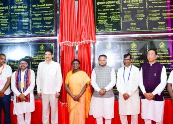 ରାଇରଙ୍ଗପୁରରେ ମେଗା ପାଇପ୍ ଜଳଯୋଗାଣ ପ୍ରକଳ୍ପ ସହ ଏକାଧିକ ପ୍ରକଳ୍ପର ଉଦ୍ଘାଟନ କଲେ ରାଷ୍ଟ୍ରପତି