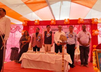 ଦୀନବନ୍ଧୁ ସାହୁ ଆଇନ ମହାବିଦ୍ୟାଳୟ ଦ୍ୱାରା ପୋଷ୍ୟ ପଂଚାୟତ , ଗୁହାଳସିଙ୍ଘରେ ପ୍ରାଥମିକ ଆଇନ ସହାୟତା ପରାମର୍ଶ କେନ୍ଦ୍ର ଉଦଘାଟନ