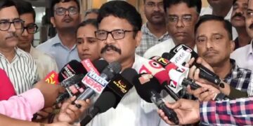 ସ୍ବାସ୍ଥ୍ୟମନ୍ତ୍ରୀଙ୍କ ସହ ଓମ୍‌ସାର ଆଲୋଚନା ପରେ ଡାକ୍ତର ଆନ୍ଦୋଳନ ସ୍ଥଗିତ, ଆଜିଠୁ କାର୍ଯ୍ୟରେ ଯୋଗ ଦେବେ