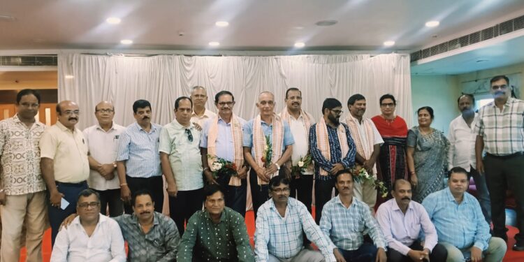1984 ମସିହା ISc ବ୍ୟାଚର ବନ୍ଧୁ ମିଳନ