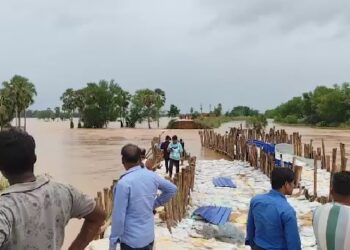 ବୈତରଣୀ ନଦୀରେ ପଞ୍ଚମ ବନ୍ୟା, ପ୍ରଭାବିତ ଅଞ୍ଚଳରେ ଆଜି ବନ୍ଦ ରହିବ ସ୍କୁଲ