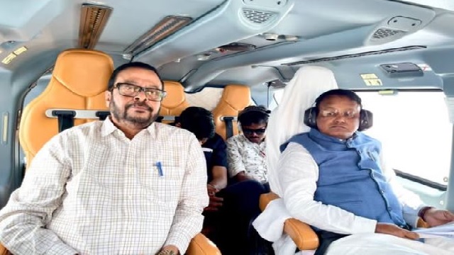 ଆକାଶମାର୍ଗରୁ ଗଭୀର ଅବପାତ ପ୍ରଭାବିତ ଅଞ୍ଚଳ ପରିଦର୍ଶନ କରୁଛନ୍ତି ମୁଖ୍ୟମନ୍ତ୍ରୀ