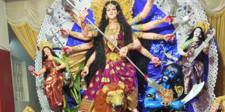 ରଣପୁରରେ ଧୁମ୍ଧାମ୍ରେ ପାଳିତ ହେଲା ମହାସପ୍ତମୀ, ମା’ ମଣିନାଗ, ଖିଲାମୁଣ୍ଡା ଓ ବିମଳାଙ୍କ ପୀଠ ସହ ଦୁର୍ଗା ମଣ୍ଡପରେ ଭକ୍ତଙ୍କ ଭିଡ଼